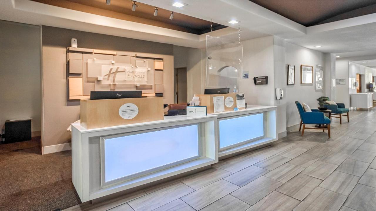 比维尔智选假日酒店 Beeville 外观 照片